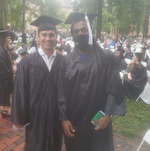 Meet your Posher, Dee